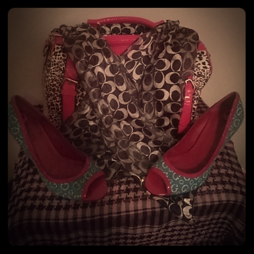 Guess heels
